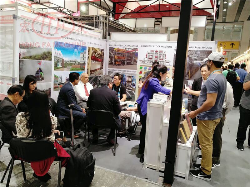 Hongfa attend Canton Fair to show concrete block and wall panel machines